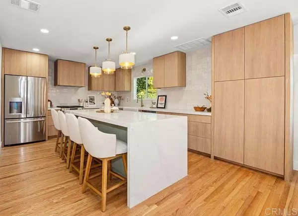 4088 Nabal DR, La Mesa, CA 91941