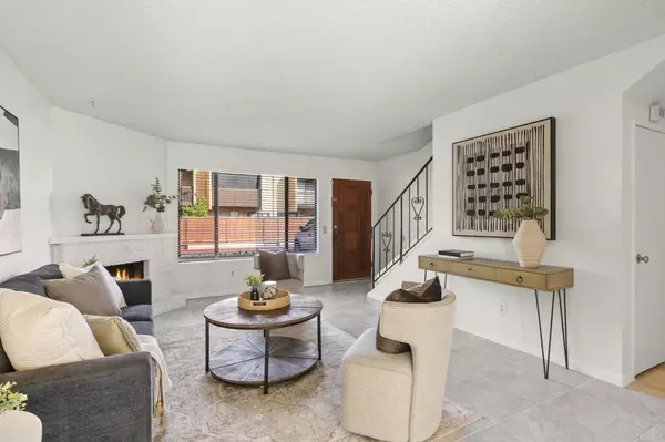 Mira Mesa, CA 92126,9405 Gold Coast DR #A-10