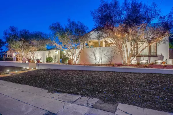 San Diego, CA 92106,3217 Goldsmith St