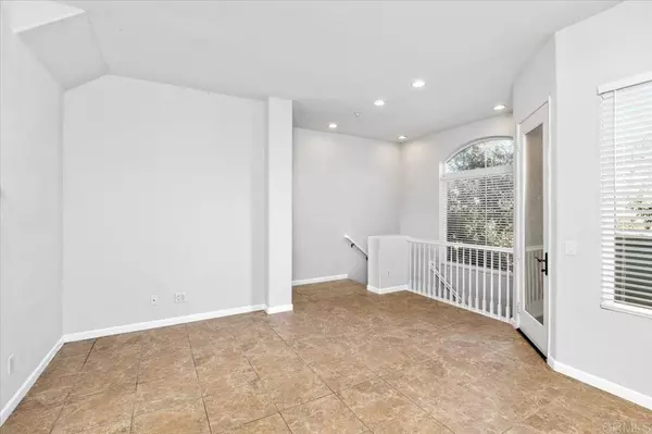 San Marcos, CA 92078,404 Almond RD