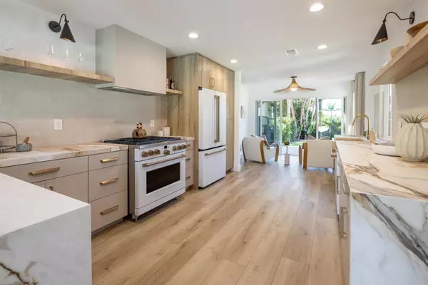 1711 Grandview ST, Oceanside, CA 92054