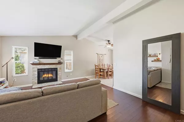 Vista, CA 92084,2112 Savona Ct