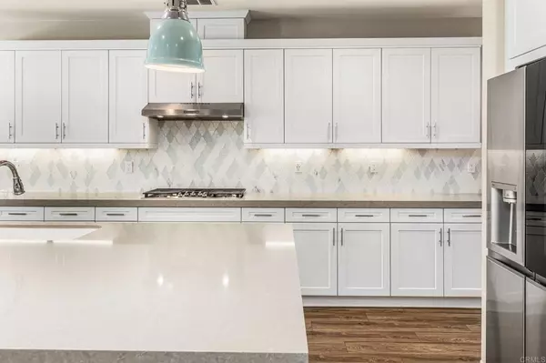 Escondido, CA 92029,2880 Livery PL