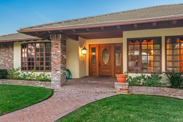 Escondido, CA 92029,3652 Monte Real