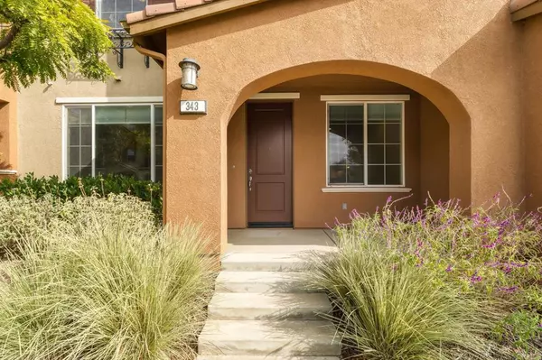 Oxnard, CA 93036,343 American River Ct