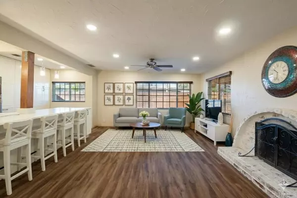 El Cajon, CA 92019,1186 E Lexington AVE