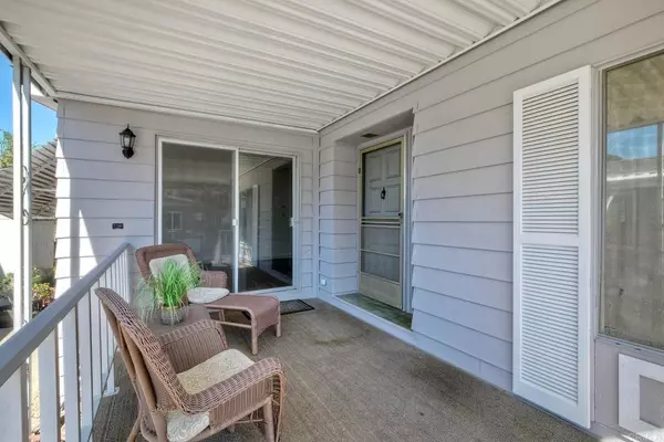 Vista, CA 92081,2130 Sunset DR #134