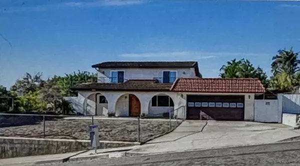 735 S Upas ST, Escondido, CA 92025