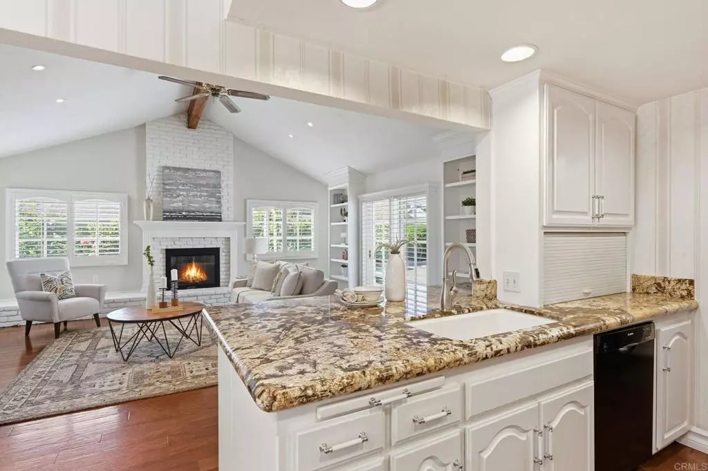 Huntington Beach, CA 92647,17821 Quintana LN