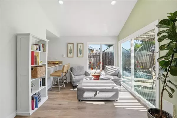 Oceanside, CA 92057,4569 Calle Del Palo