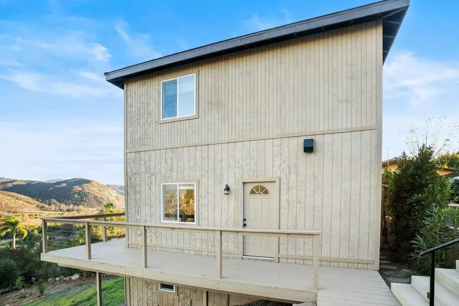 2918 Anaheim ST, Escondido, CA 92025