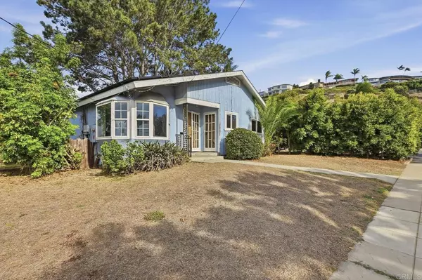 La Jolla, CA 92037,748 Bird Rock AVE