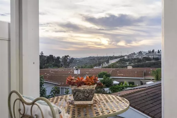 2010 W San Marcos Blvd #86, San Marcos, CA 92078