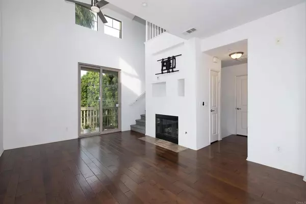 Chula Vista, CA 91913,1811 Lime Ct #9