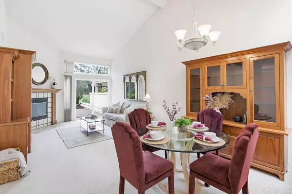 Escondido, CA 92026,8925 Circle R View LN