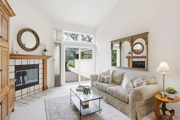 Escondido, CA 92026,8925 Circle R View LN