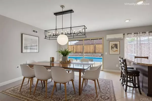 Escondido, CA 92027,1711 Oak Hill Dr