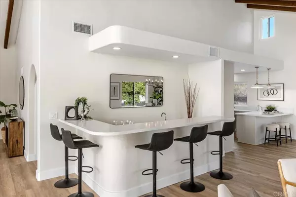 Vista, CA 92084,2918 Fairview Dr