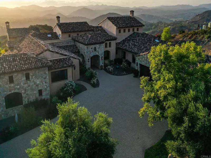 18000 Sunset Point Road, Poway, CA 92064