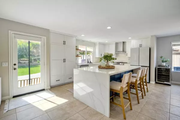 Oceanside, CA 92057,121 Canyon Creek WAY