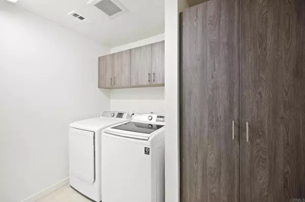 Carlsbad, CA 92008,111 Sequoia #C