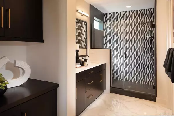 San Diego, CA 92126,14651 Dunleer Way