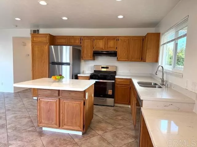 635 Woodward ST #A, San Marcos, CA 92069