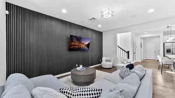 San Marcos, CA 92069,560 Moonlight DR