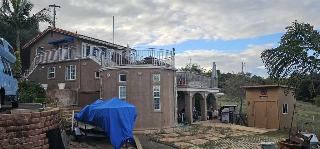 Fallbrook, CA 92028,405 Solana Real