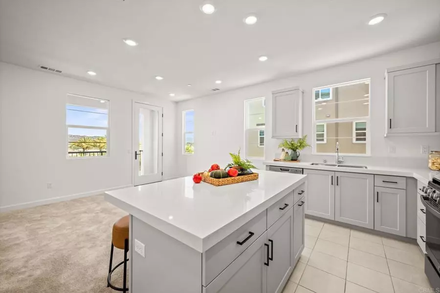 1229 Sunrise #104, San Marcos, CA 92078