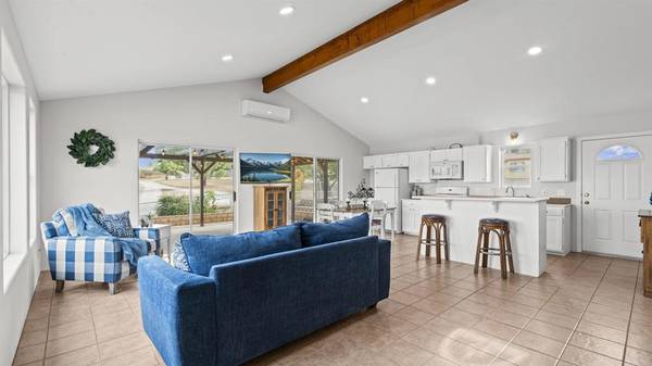 Temecula, CA 92592,39260 Grassy RD