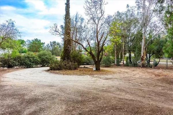 Ramona, CA 92065,2231 San Diego AVE