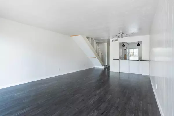 La Mesa, CA 91942,5700 Baltimore DR #16