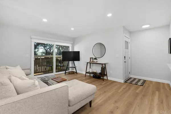 Oceanside, CA 92054,432 Edgehill LN #177