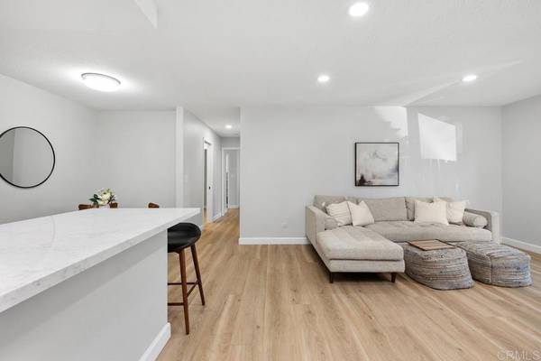 Oceanside, CA 92054,432 Edgehill LN #177