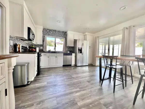 Murrieta, CA 92562,39640 Almansa CT