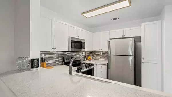 Hemet, CA 92545,1074 Merrill CIR