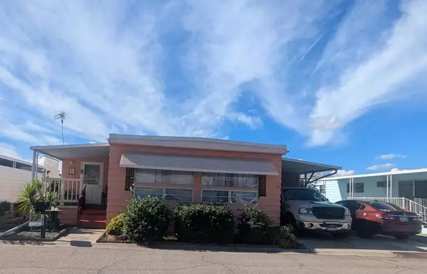 Escondido, CA 92027,2300 E Valley Parkway #187