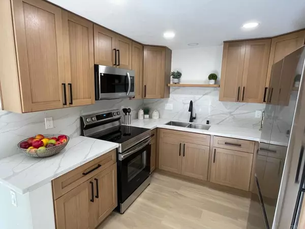 La Mesa, CA 91942,4847 Williamsburg LN #161