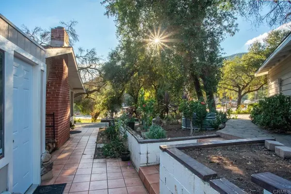 Valley Center, CA 92082,26623 N Lake Wolford Rd