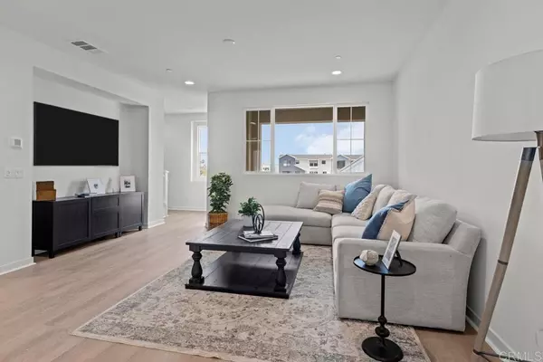 Carlsbad, CA 92008,2579 Elderberry LN