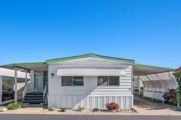 Vista, CA 92084,1506 Oak Drive #93