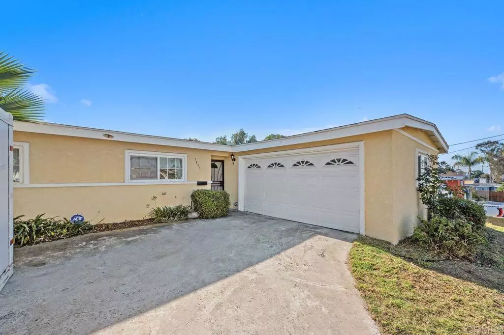 Encanto, CA 92114,7453 Guthrie WAY