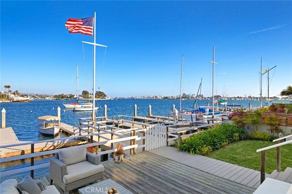 2732 Bayshore DR, Newport Beach, CA 92663