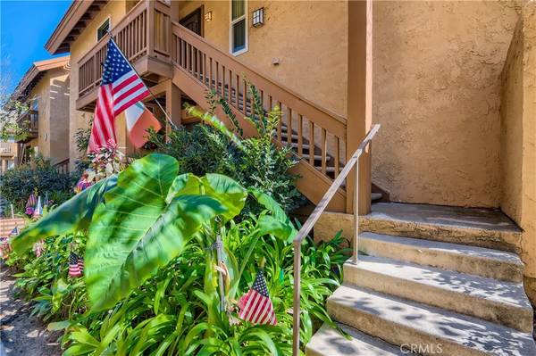 Irvine, CA 92618,207 Orange Blossom #23