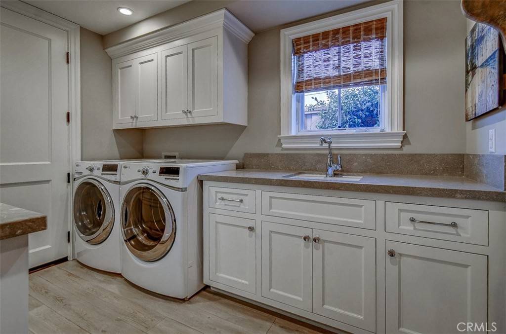 Corona Del Mar, CA 92625,620 BEGONIA
