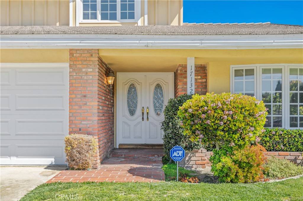 Huntington Beach, CA 92649,17132 Newquist Lane