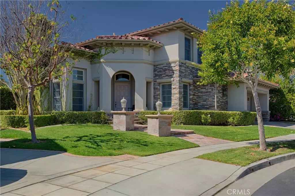 Newport Beach, CA 92660,17 Colonial DR