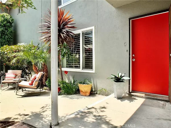 Long Beach, CA 90802,1335 E Appleton ST #5