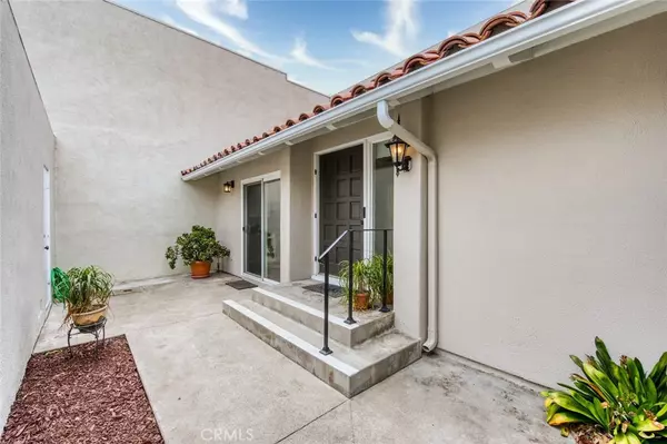 Newport Beach, CA 92660,2011 Baja
